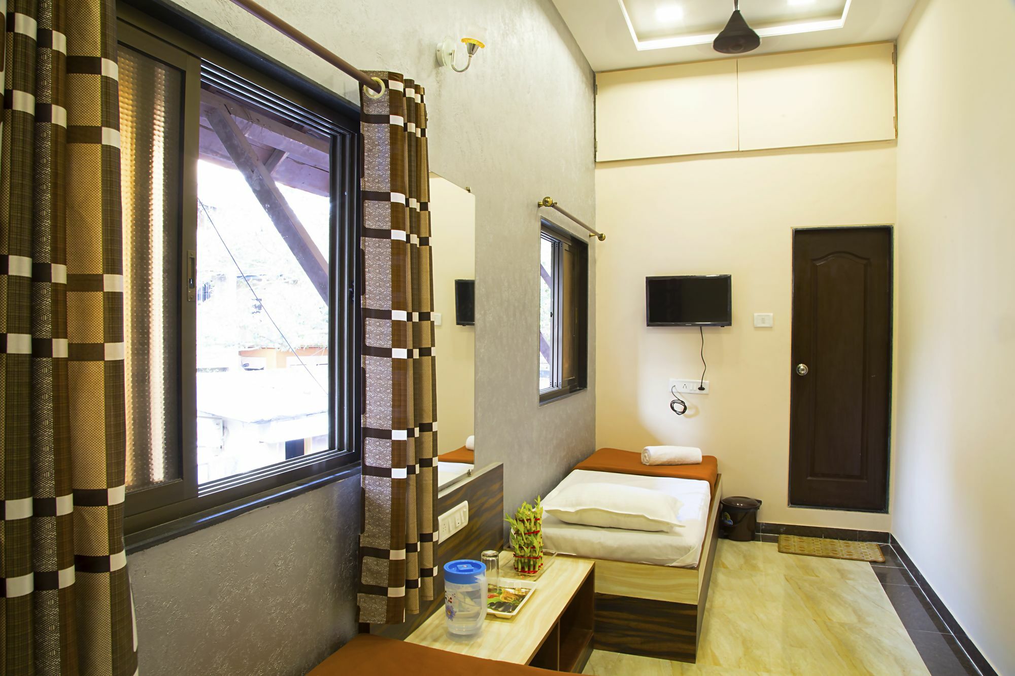 Welcome Guest House Mumbai Exterior photo